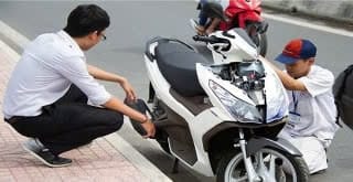 Cứu Hộ Xe Máy - Sửa Xe Máy Tại Nhà 24h 3 sua chữa xe máy lưu động