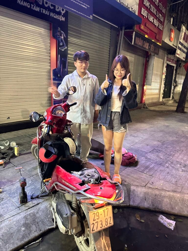 SỬA XE MÁY TẠI NHÀ 19 uu ho xe may 247 tphcm 77